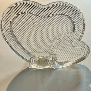 Mikasa Japan Polished Portraits Double Heart Frame Ridged Back Glass Valentines